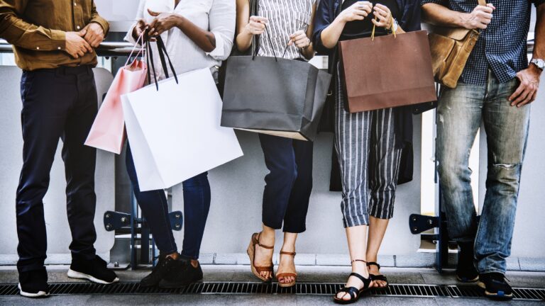 Pametna kupovina i pomoć drugima kroz WorldAmor platformu